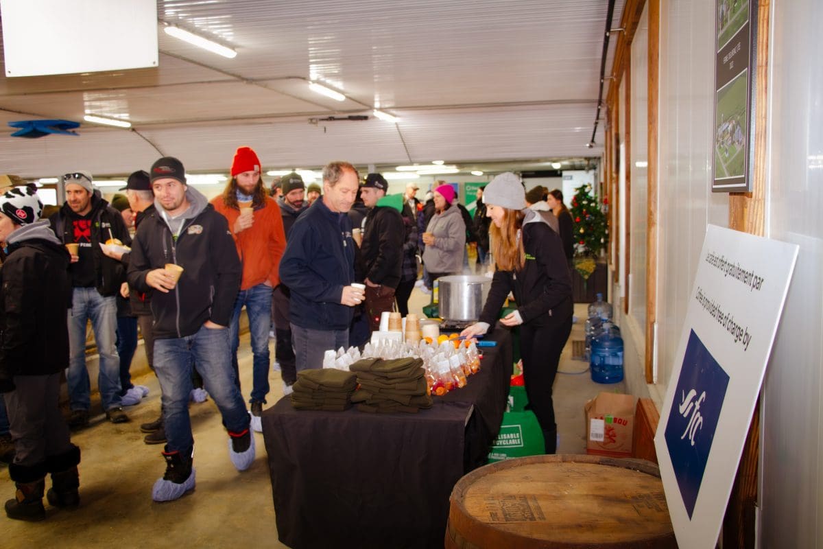  alt="Dîner des Fêtes à la Ferme Delurenic"